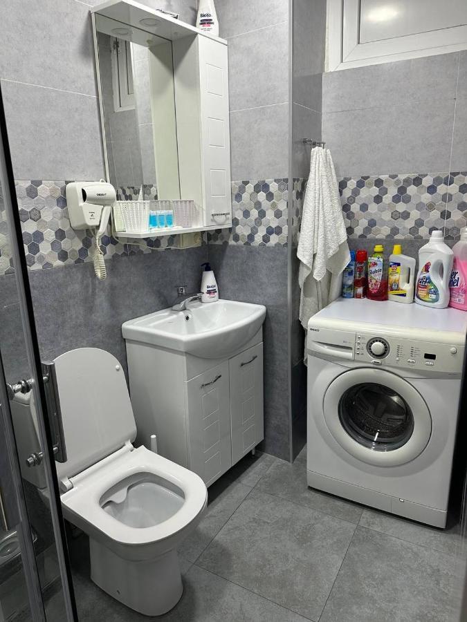 شقة تبليسي  في Family Apartament المظهر الخارجي الصورة