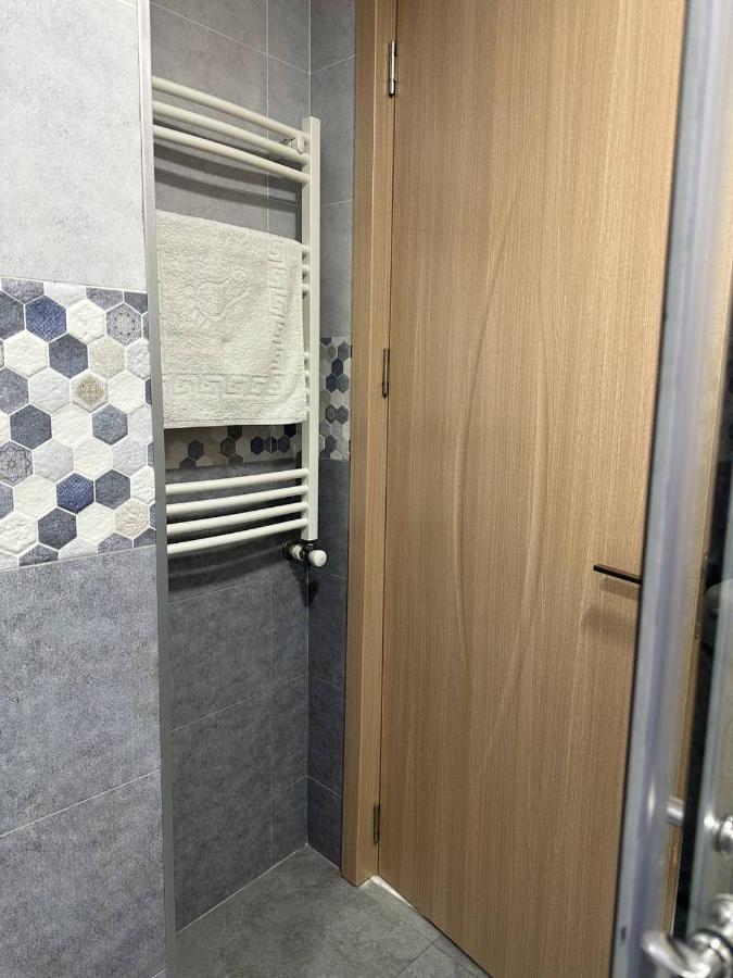 شقة تبليسي  في Family Apartament المظهر الخارجي الصورة