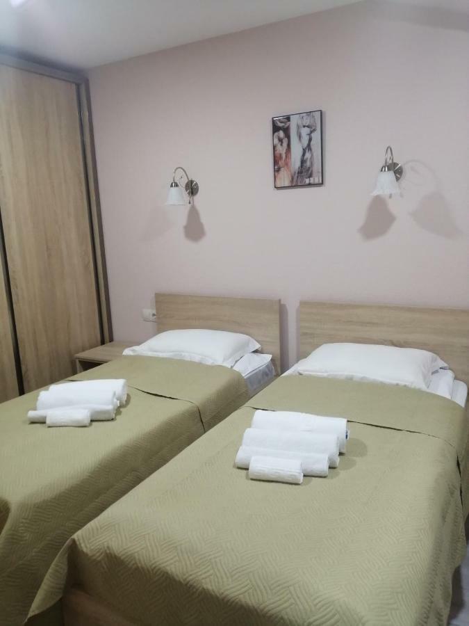 شقة تبليسي  في Family Apartament المظهر الخارجي الصورة